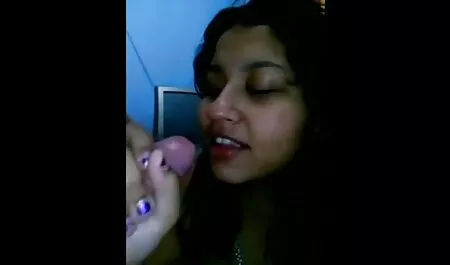 Rubia caliente se compromete videos de veteranas xxx a anal rodeo con strapon amor