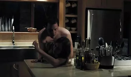 Una persona de su edad le pidió a un joven amigo que sexo casero con veteranas le diera la oportunidad de tener relaciones sexuales con su novio