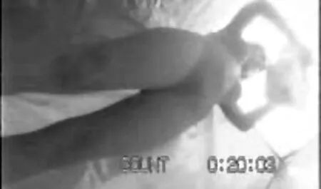 Grande teta rubia consigue la difícil polla en pornoveteranas su culo