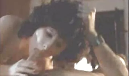 Negro mujer tratando a stir su marido en videos x de veteranas la cama