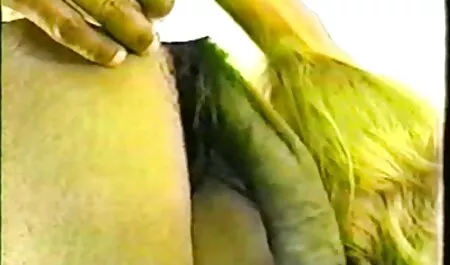 Dos estrellas porno calientes no videos xxx gratis veteranas se salvan mientras coños, culos y tetas