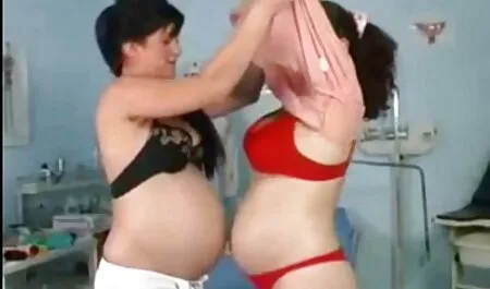 Una joven japonesa, no tímida sobre un coño peludo y sexo ardiente videos caseros maduras xxx con dos novios