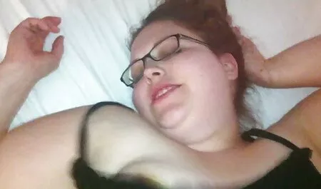 Rubia en un tatuaje con leche gigante chorros violencia ayudando videos pornos argentinos maduras a una polla con un vibrador