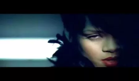 Encantadora rubia obtiene su dulce coño y culo veteranas cogedoras perforado sin piedad