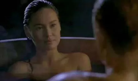 Cachonda madura esposa pornoveteranas le encanta follar a su marido y un número de zurdos