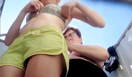 Madura pelirroja grande ananates su hinchada coño con un vibrador y corre en la cama xvideos veteranas