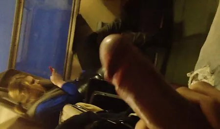 Dos putas con porno de veteranos elegantes tetas masturbarse coños en el porno compilado