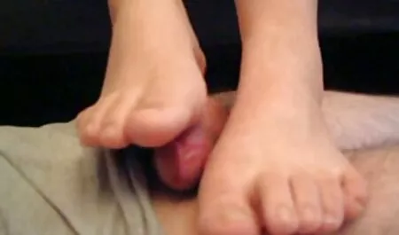 Perfecto larvas acariciando coño de videos de veteranas cojiendo cerca