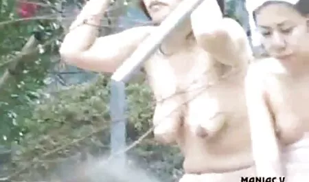 Madura morena locamente en el amor para tener una gran polla de su amante en su culo videos pornos amateur de maduras