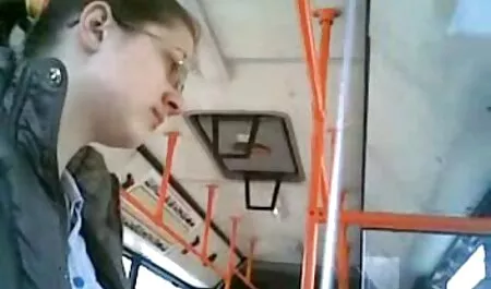 Maduro belleza untado su L. desde el interior con dulce macho veteranas españolas xxx jugo