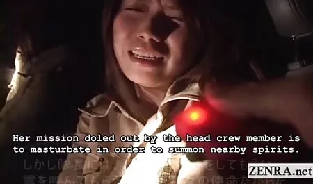 Sexy rubia chupa grande negro bolts primero veteranas masturvandose