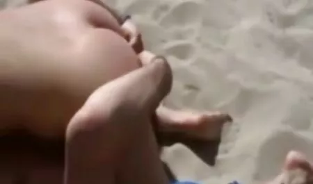 El chico no puede tolerar y follar joven novia de él en el veteranas super tetonas culo en la cocina